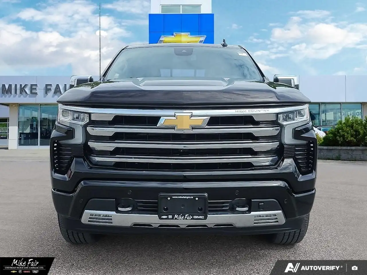 Chevrolet Silverado 1500 - Image 2