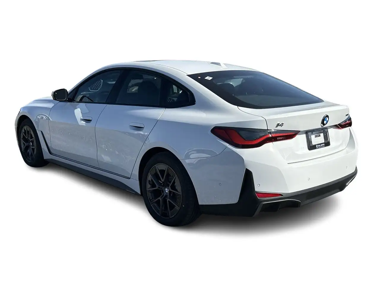 BMW i4 - Image 10