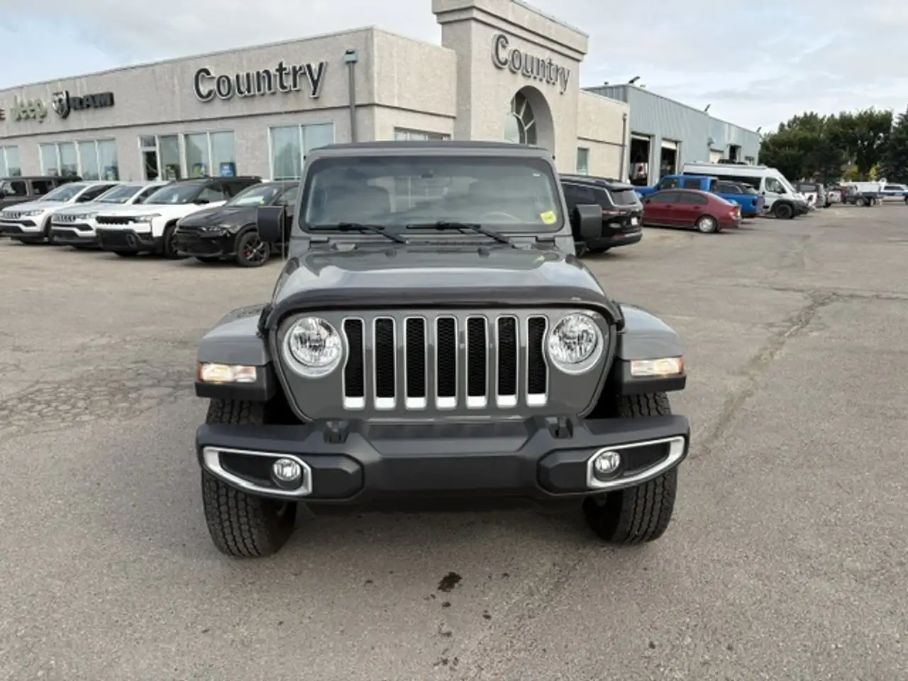 Jeep Wrangler - Image 9