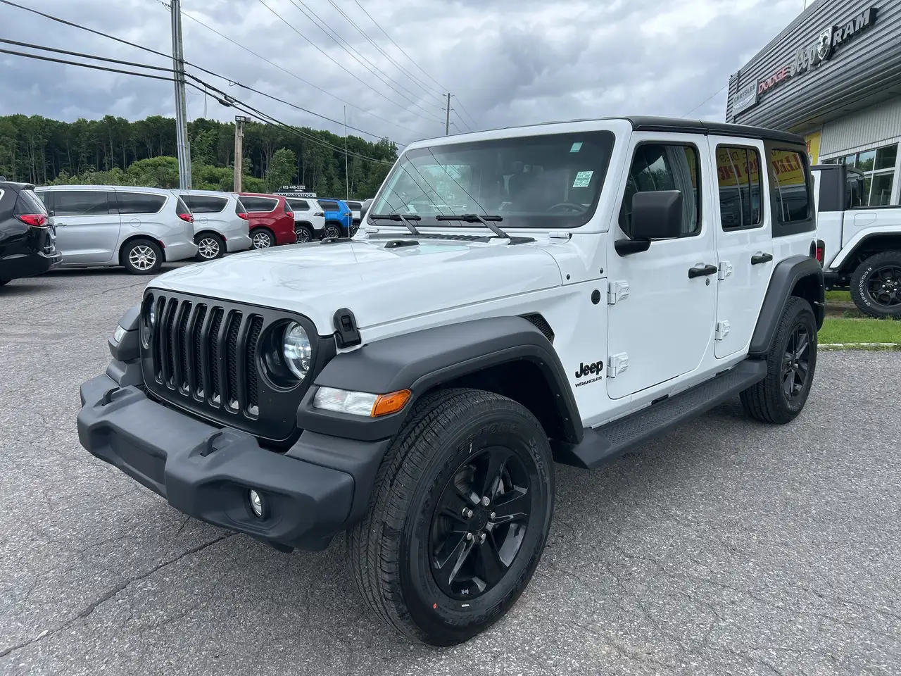Jeep Wrangler - Image 3
