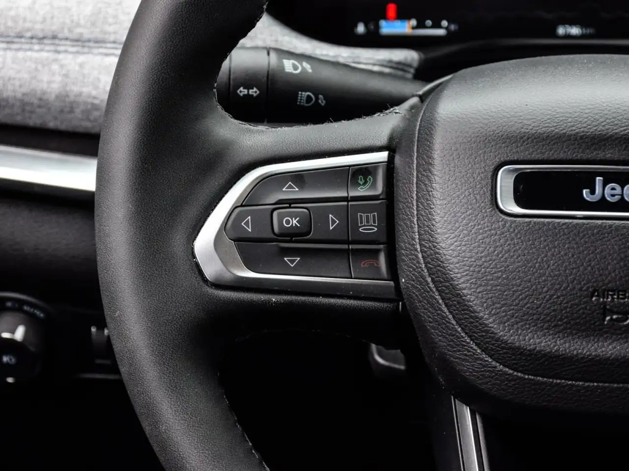 Jeep Compass - Image 13