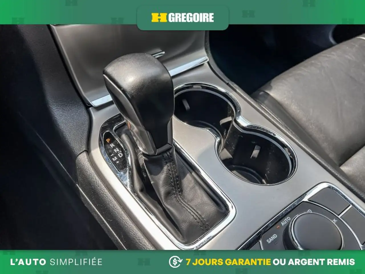 Jeep Grand Cherokee - Image 32