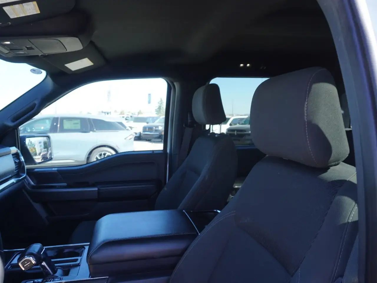 Ford F-150 - Image 27