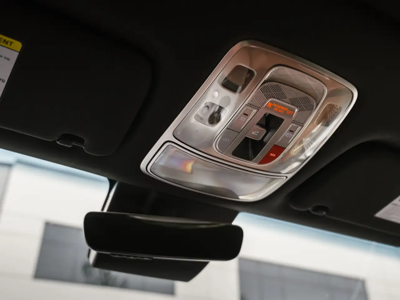 Genesis GV70 - Image 17