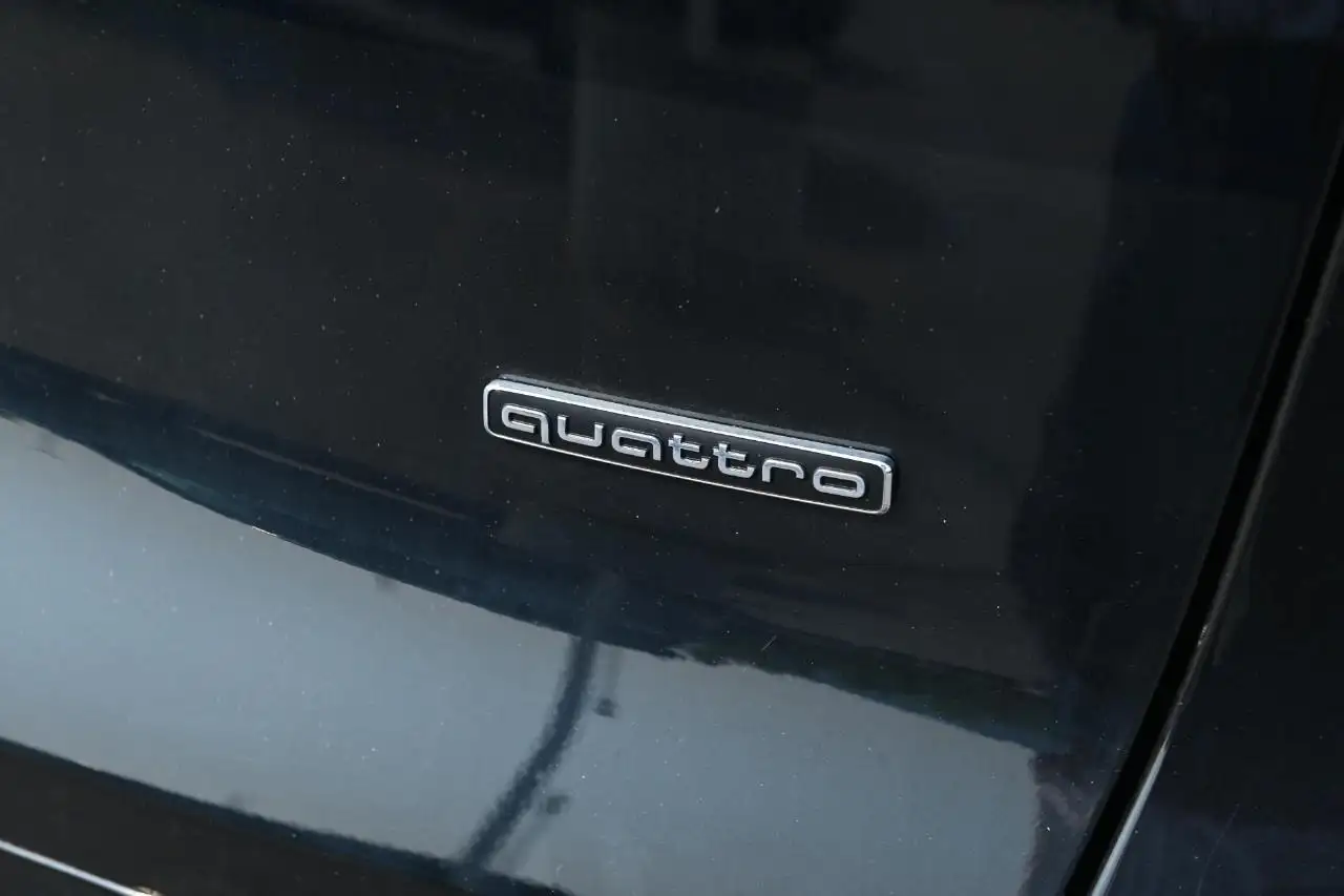 Audi Q5 - Image 11