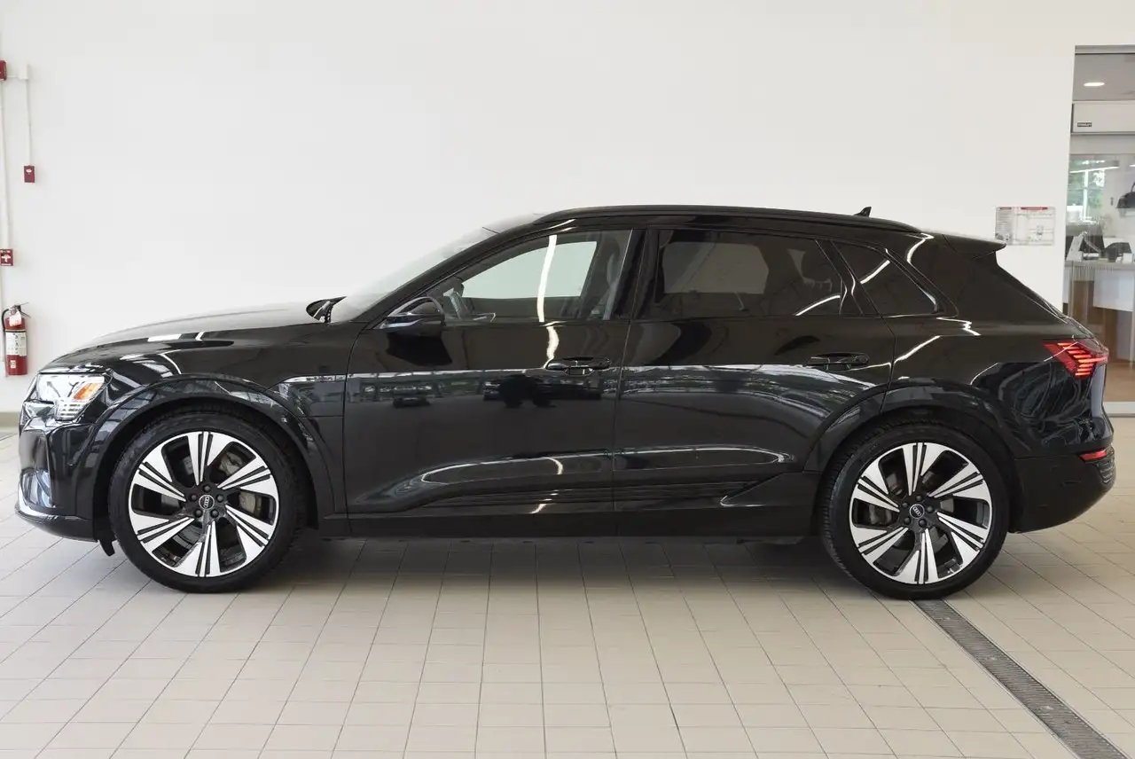 Audi Q8 e-tron - Image 9