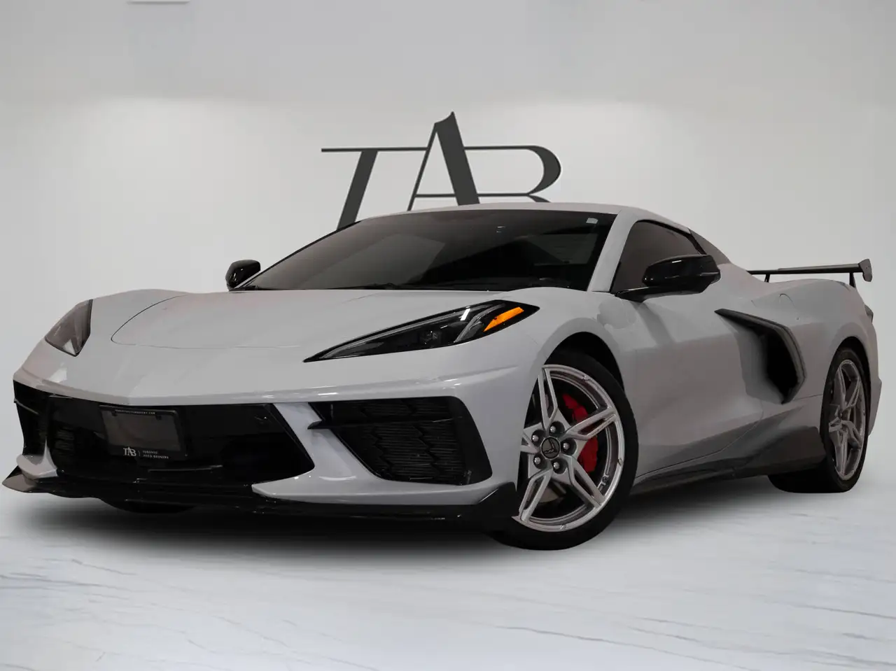Chevrolet Corvette - Image 18
