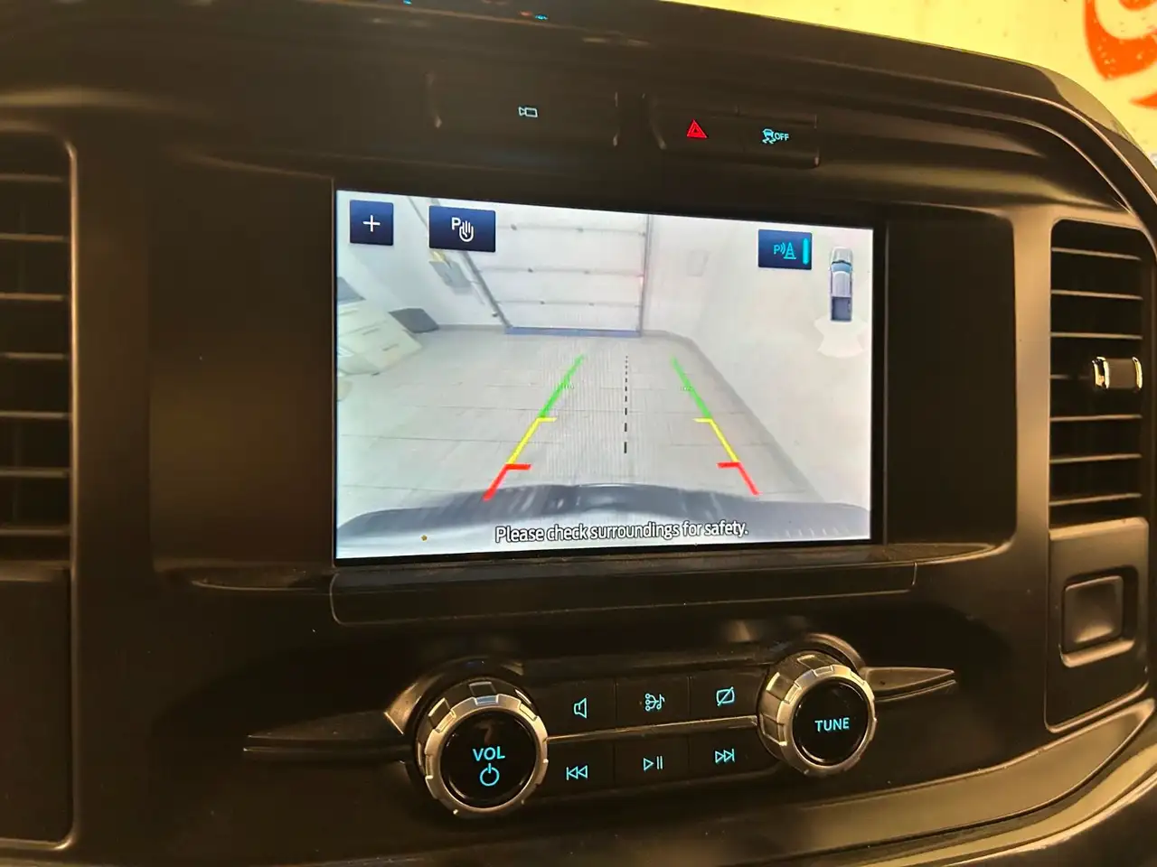 Ford F-150 - Image 22