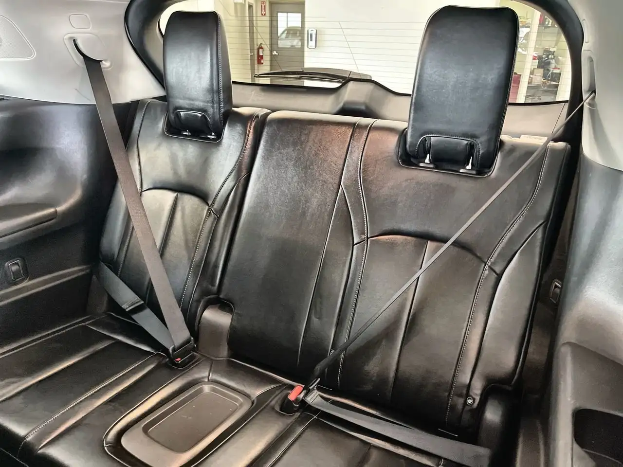 Infiniti QX60 - Image 32