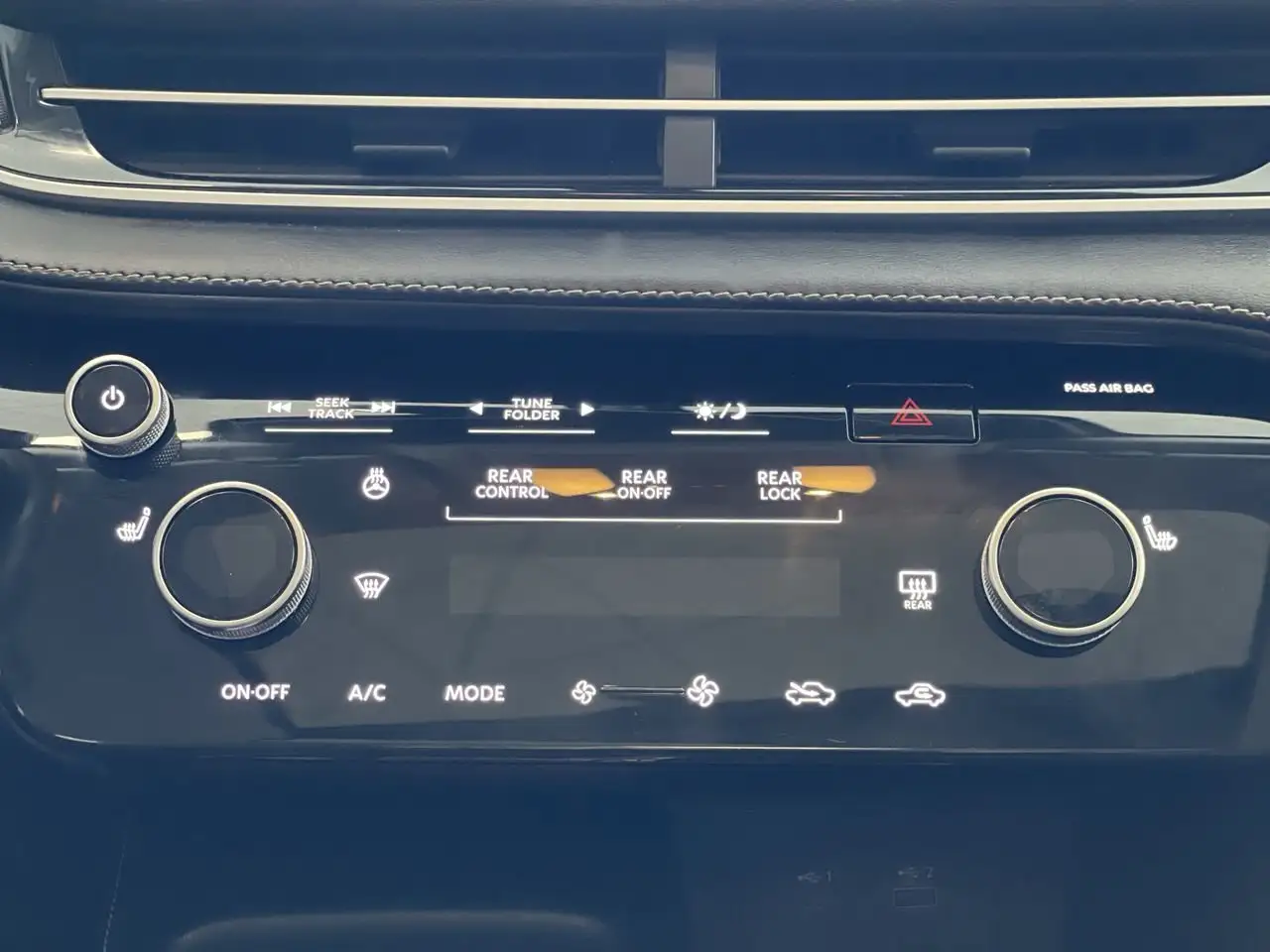 Infiniti QX60 - Image 27