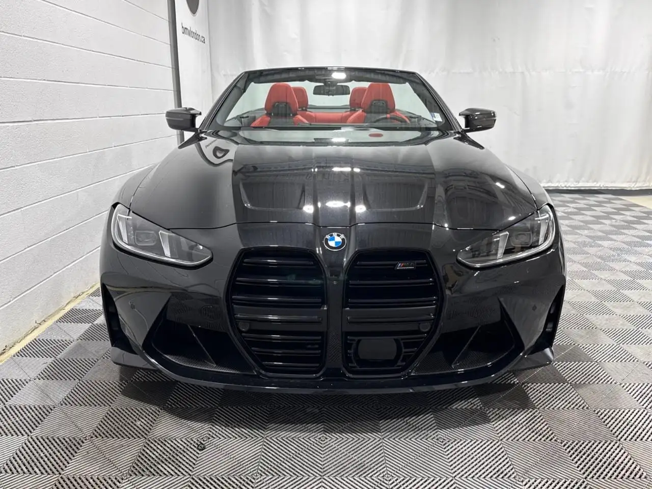 BMW M4 - Image 3