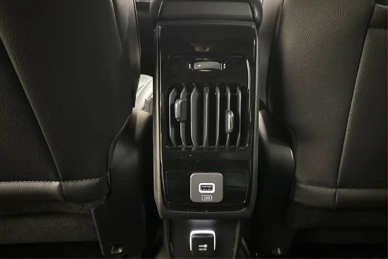 Jeep Compass - Image 21