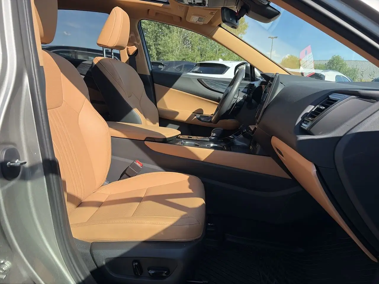 Lexus NX - Image 32