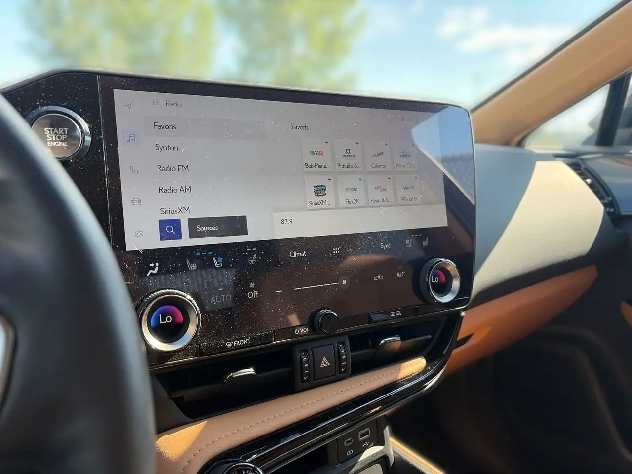 Lexus NX - Image 26
