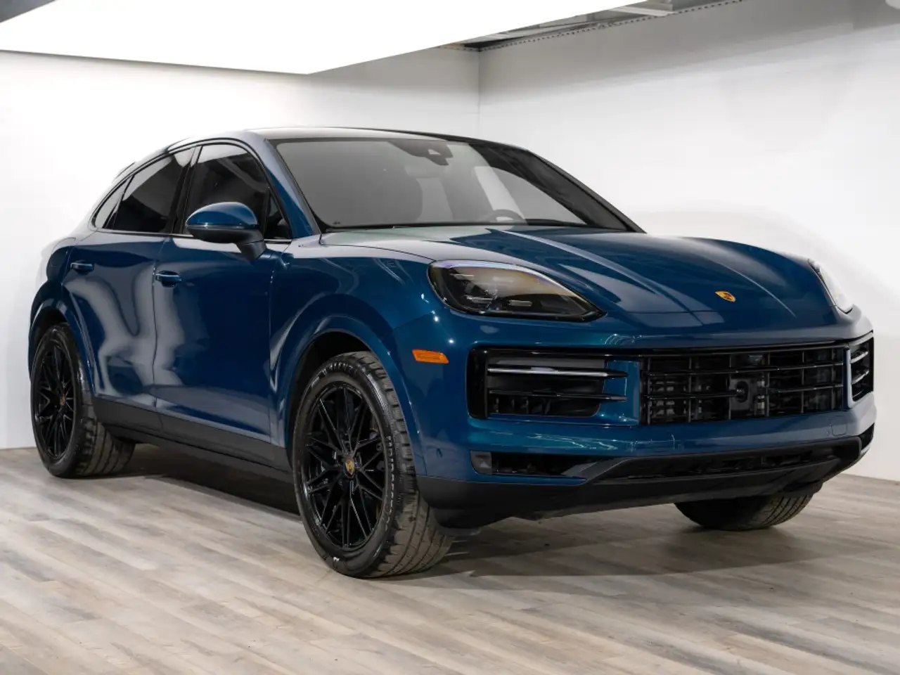 Porsche Cayenne - Image 13