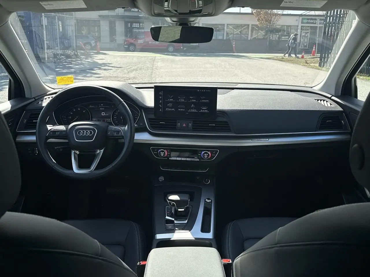 Audi Q5 - Image 19