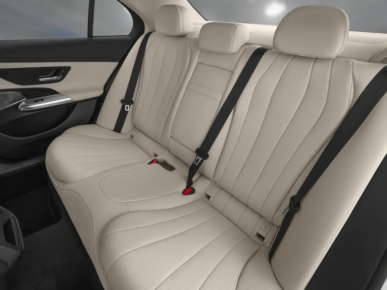 Mercedes-Benz E-Class - Image 9