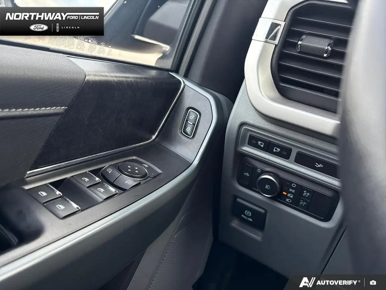 Ford F-150 - Image 16