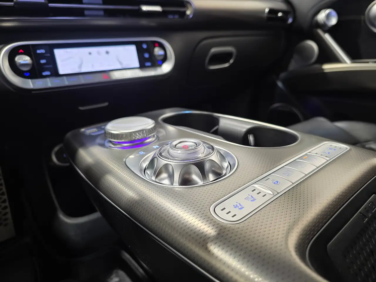 Genesis GV60 - Image 27
