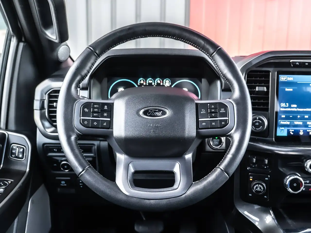 Ford F-150 - Image 12