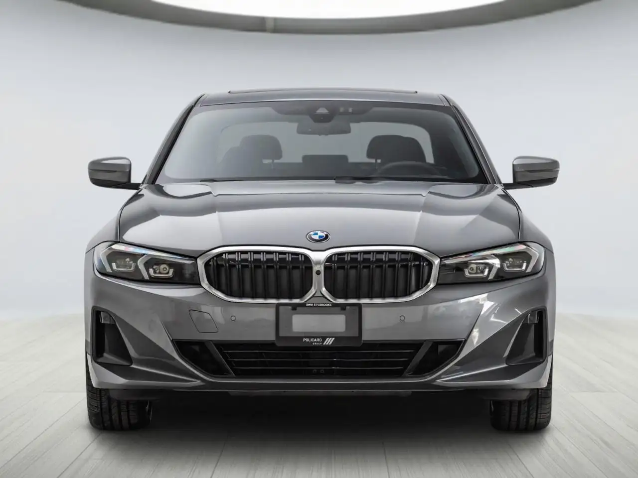 BMW 3 Series - Image 2