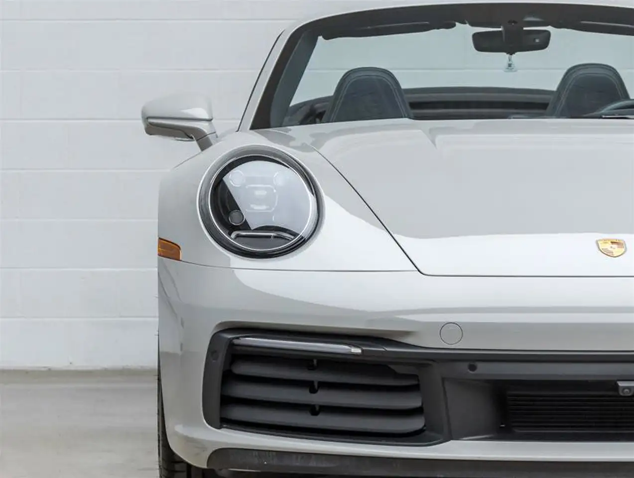 Porsche 911 - Image 5