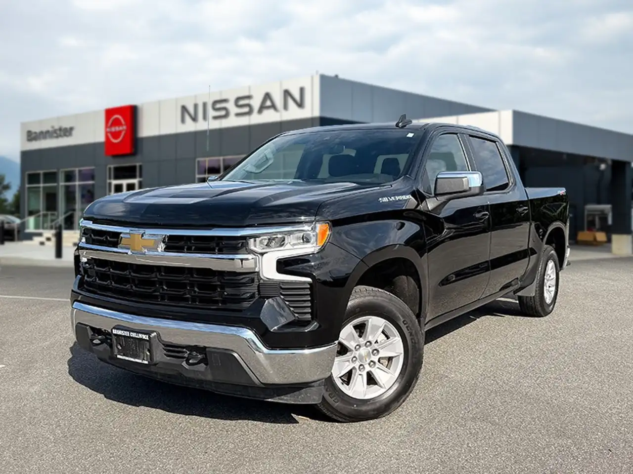 Chevrolet Silverado 1500 - Image 1