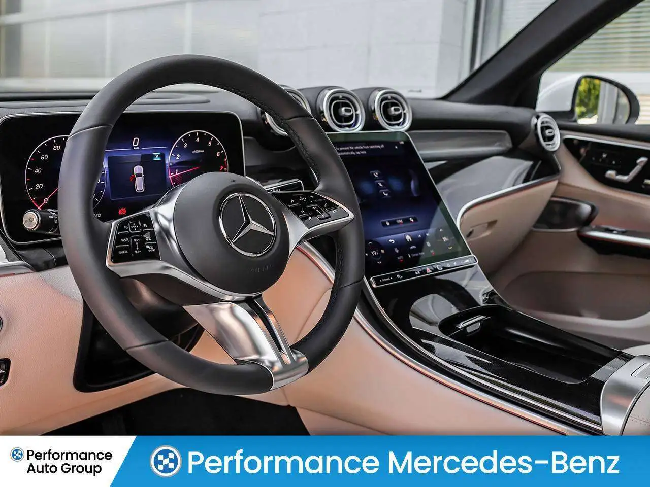 Mercedes-Benz GLC - Image 12