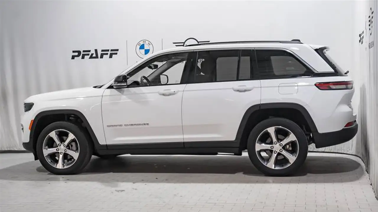 Jeep Grand Cherokee - Image 2