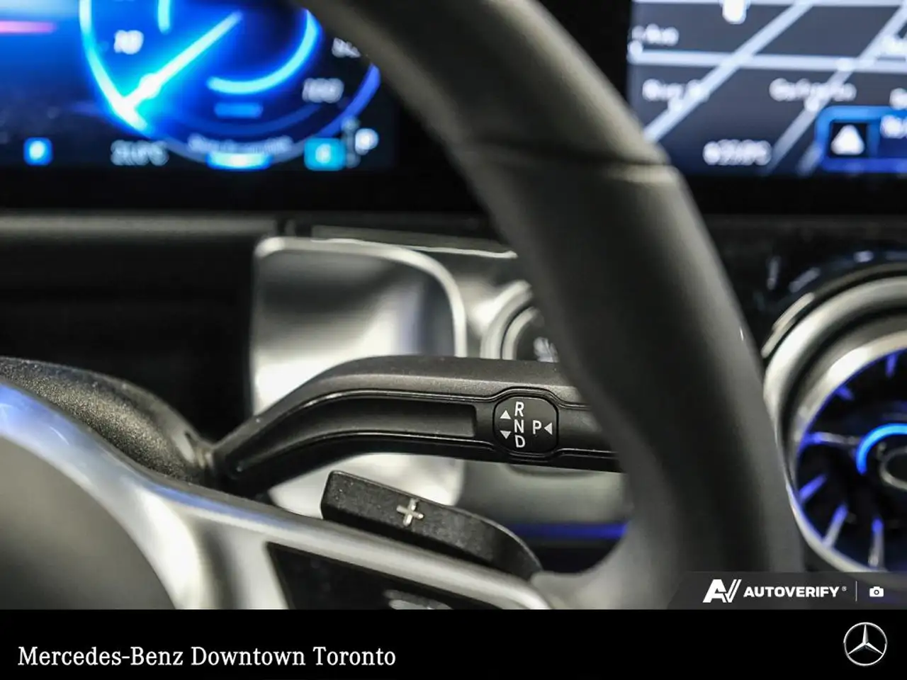 Mercedes-Benz EQB - Image 12
