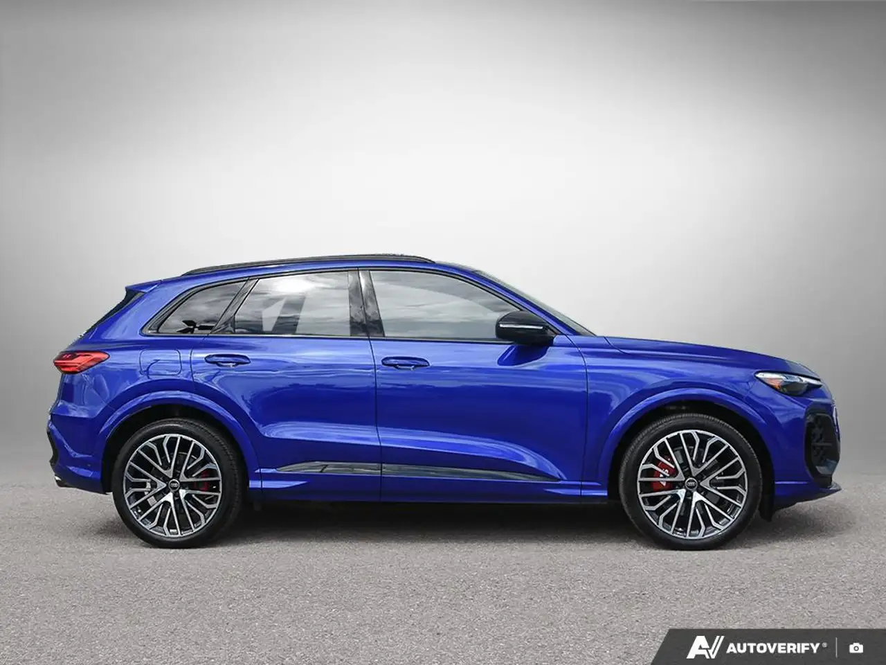 Audi SQ5 - Image 3