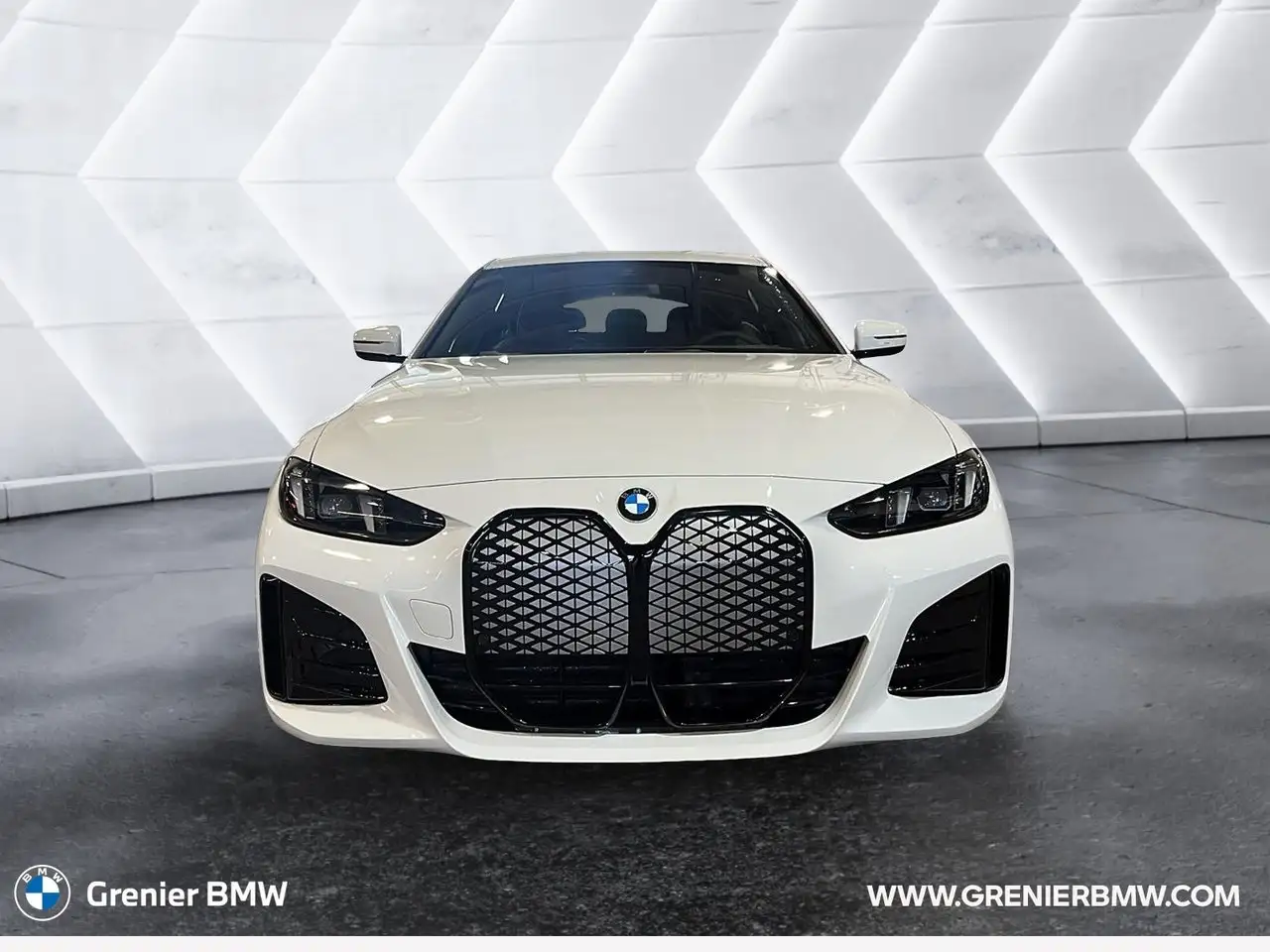 BMW i4 - Image 2
