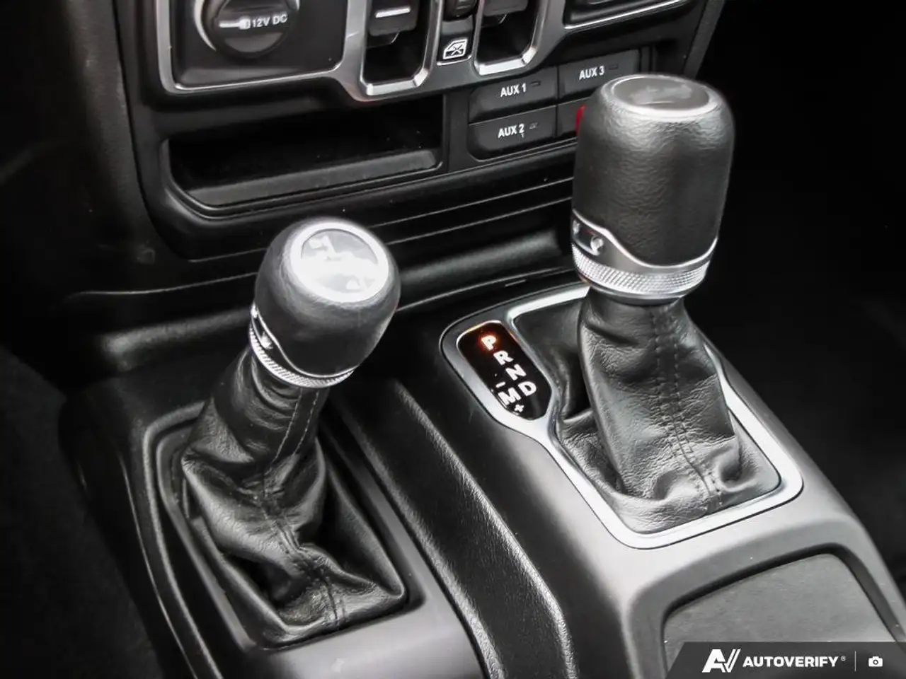 Jeep Wrangler - Image 19
