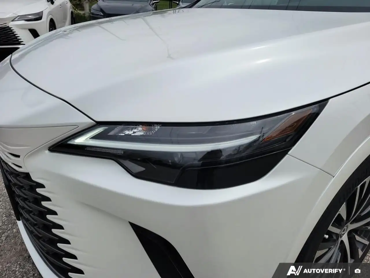 Lexus RX - Image 9