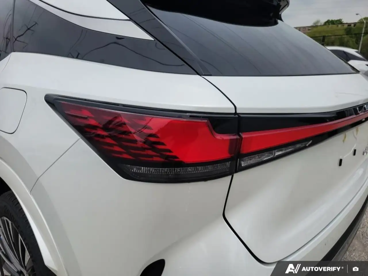 Lexus RX - Image 12