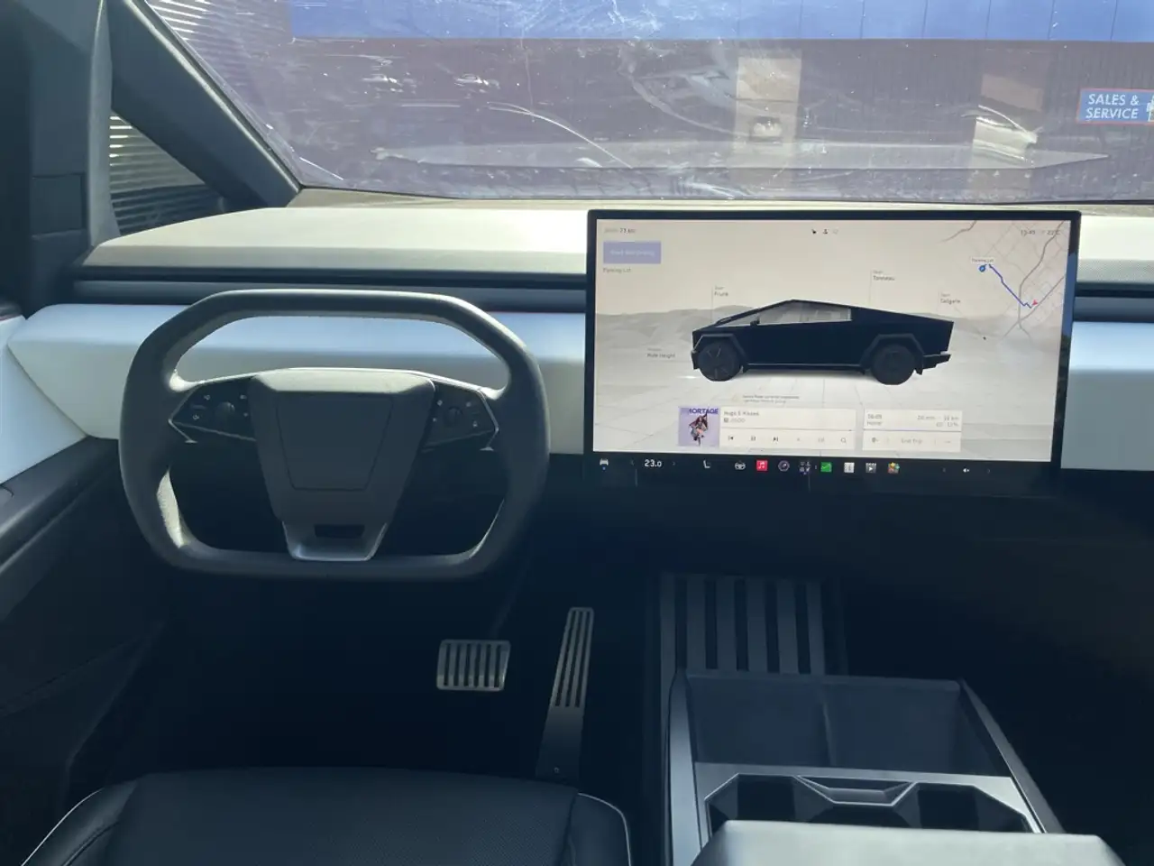 Tesla Cybertruck - Image 27