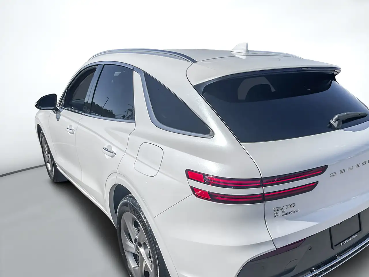 Genesis GV70 - Image 5