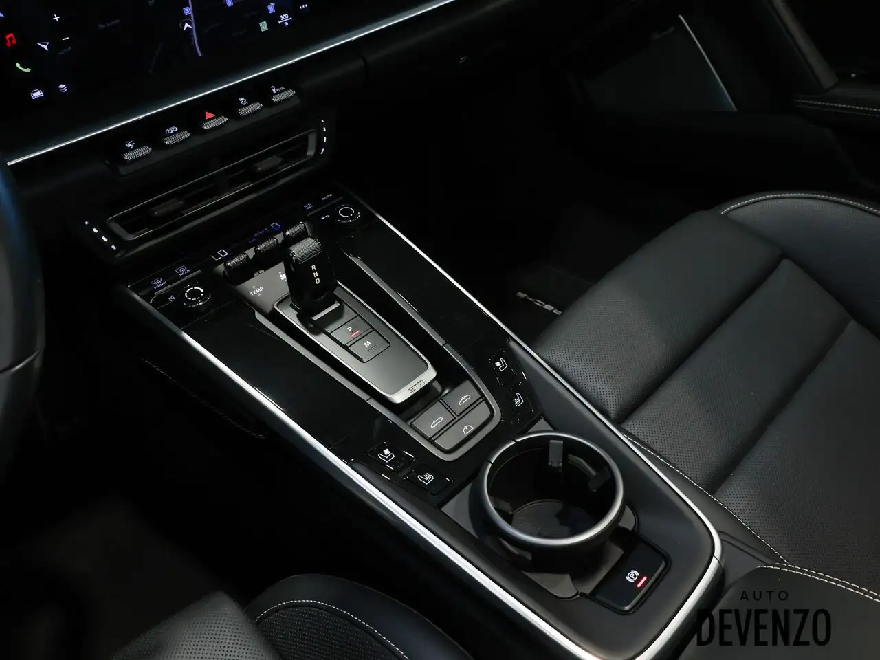 Porsche 911 - Image 15