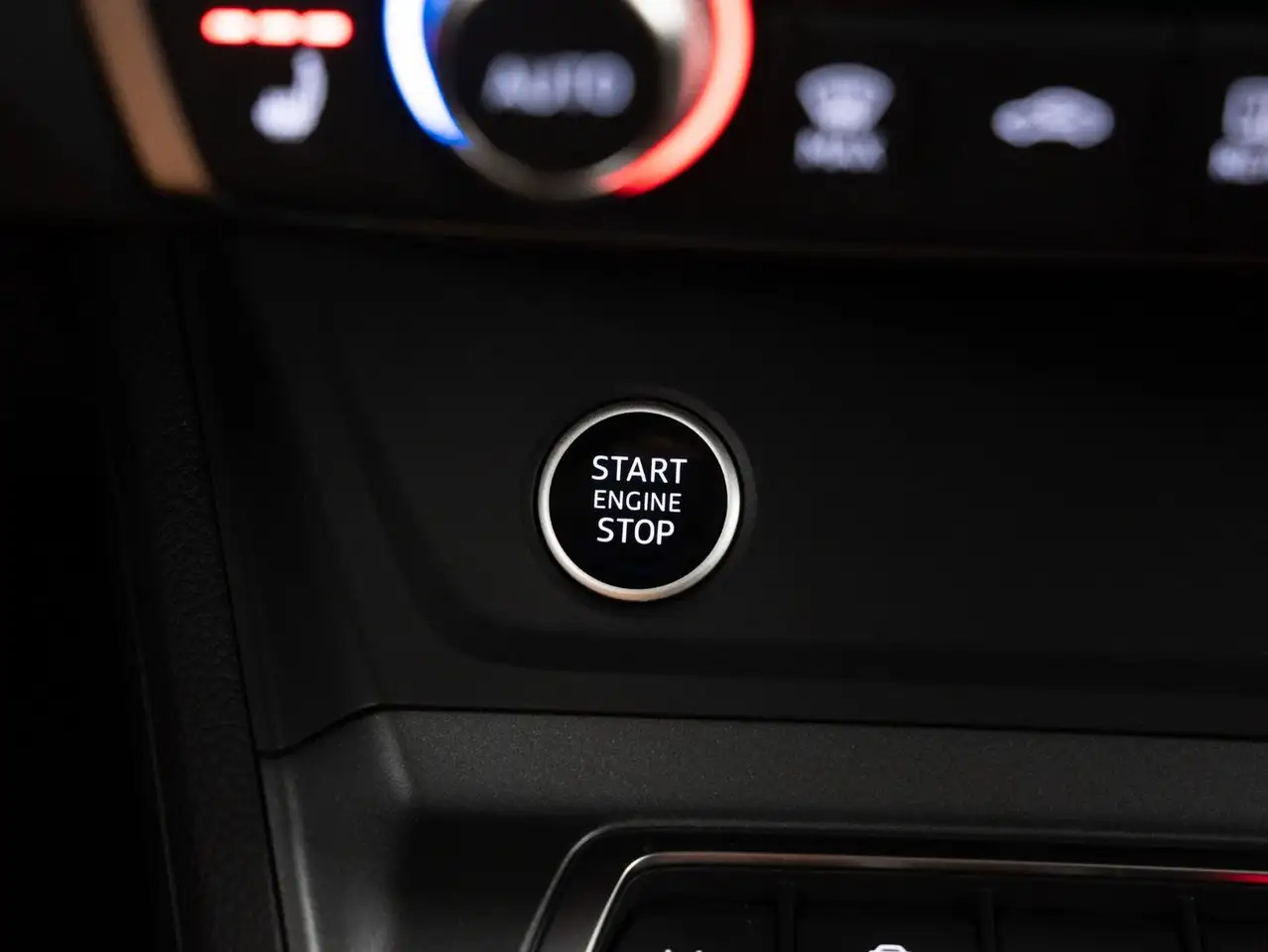 Audi Q3 - Image 22
