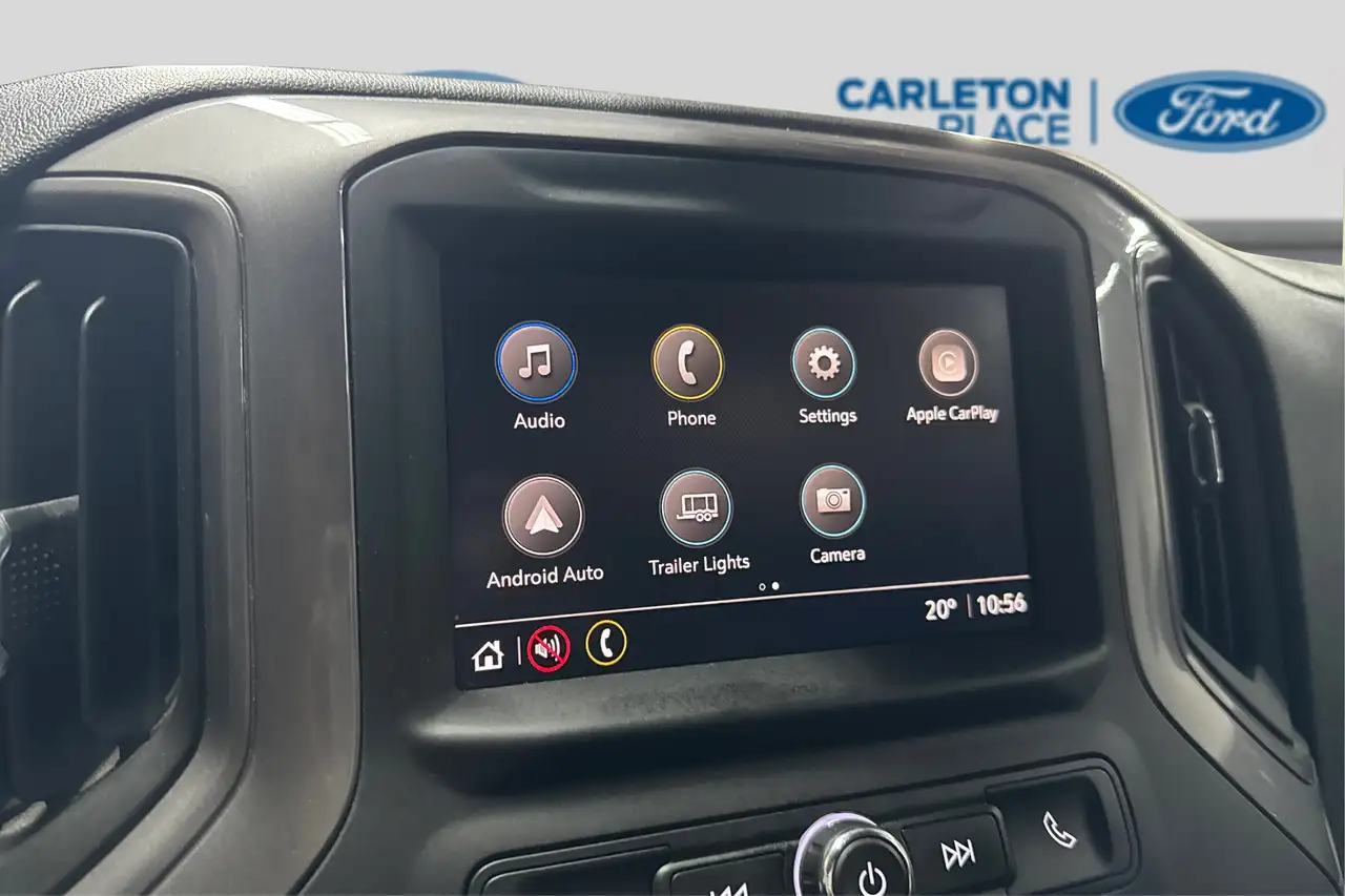 Chevrolet Silverado 1500 - Image 31