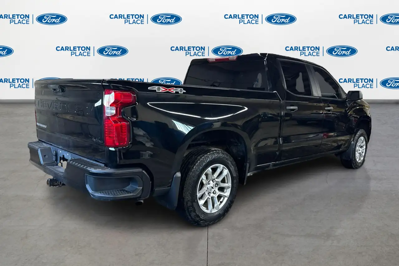 Chevrolet Silverado 1500 - Image 5