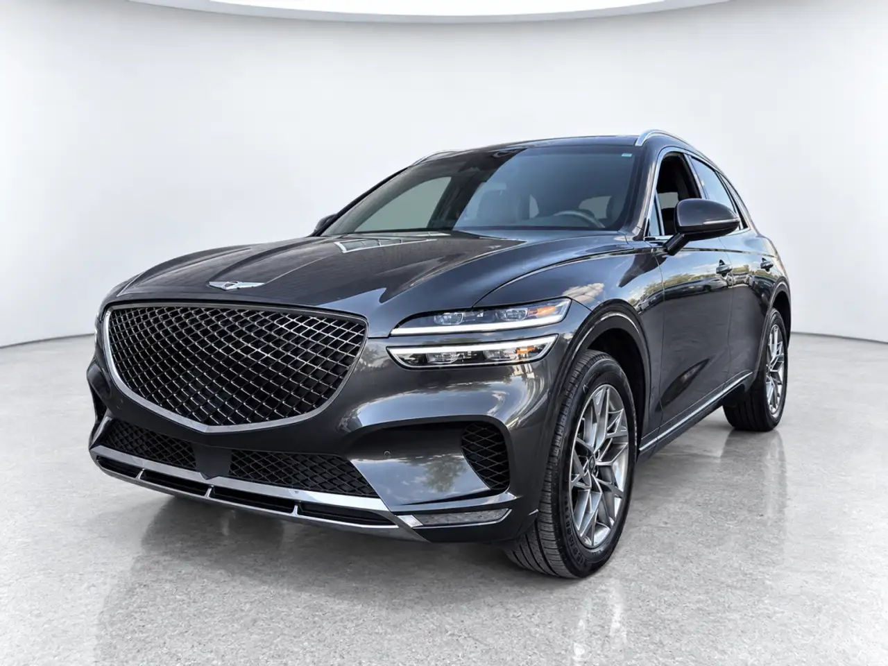 Genesis GV70 - Image 1