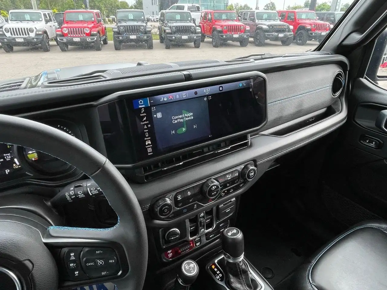 Jeep Wrangler - Image 17