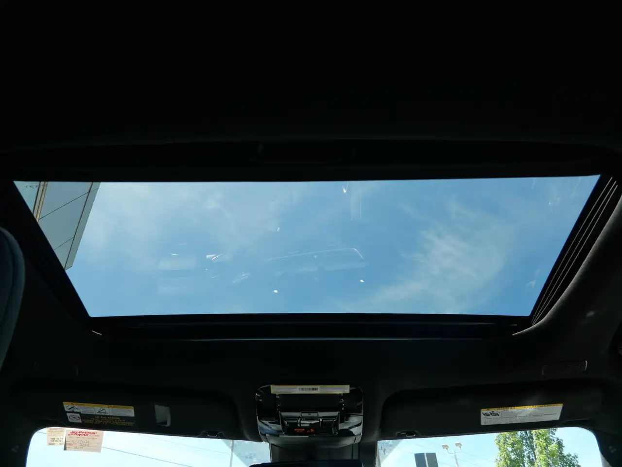 Lexus RX - Image 26