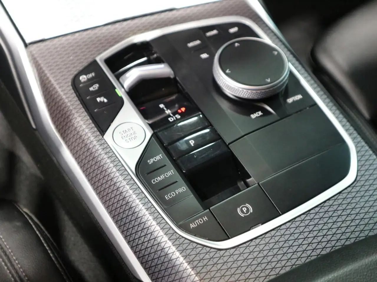 BMW 3 Series - Image 24