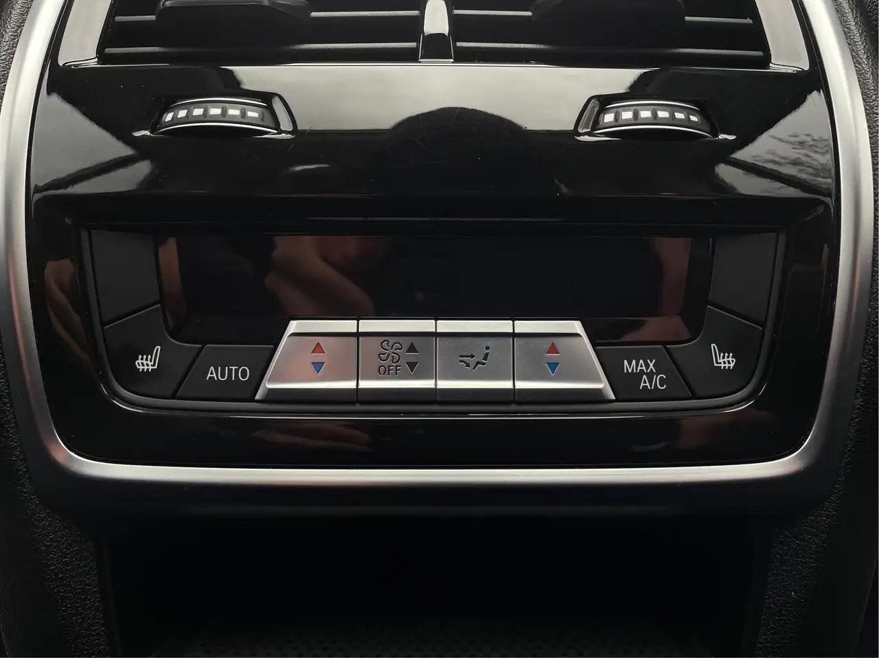 BMW X7 - Image 34