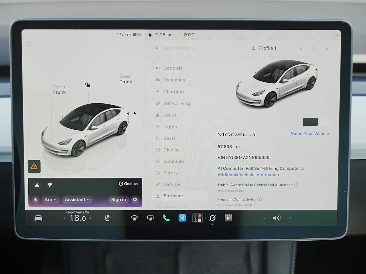 Tesla Model 3 - Image 21
