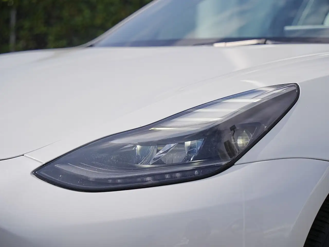 Tesla Model 3 - Image 15