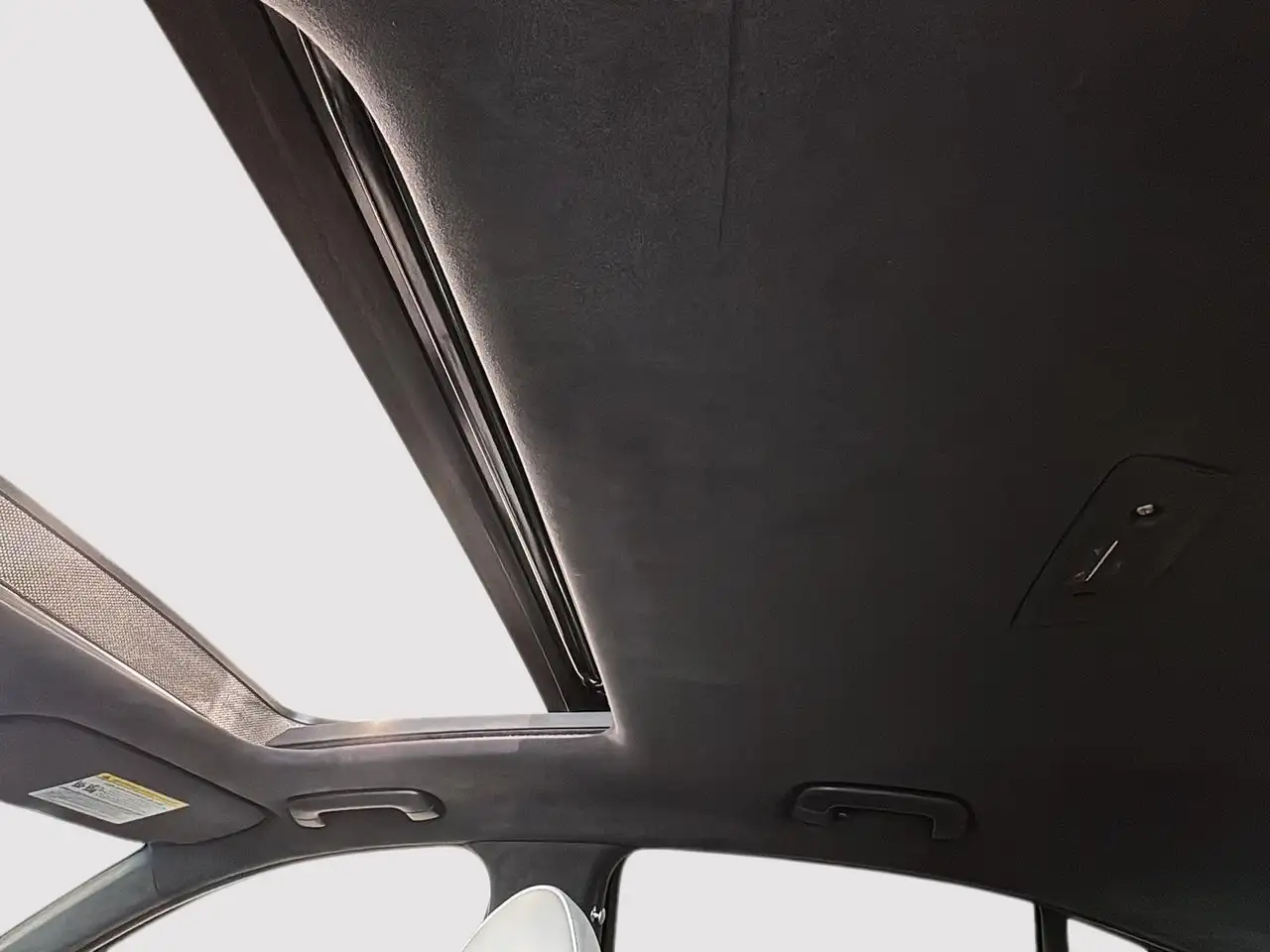 Genesis G70 - Image 25