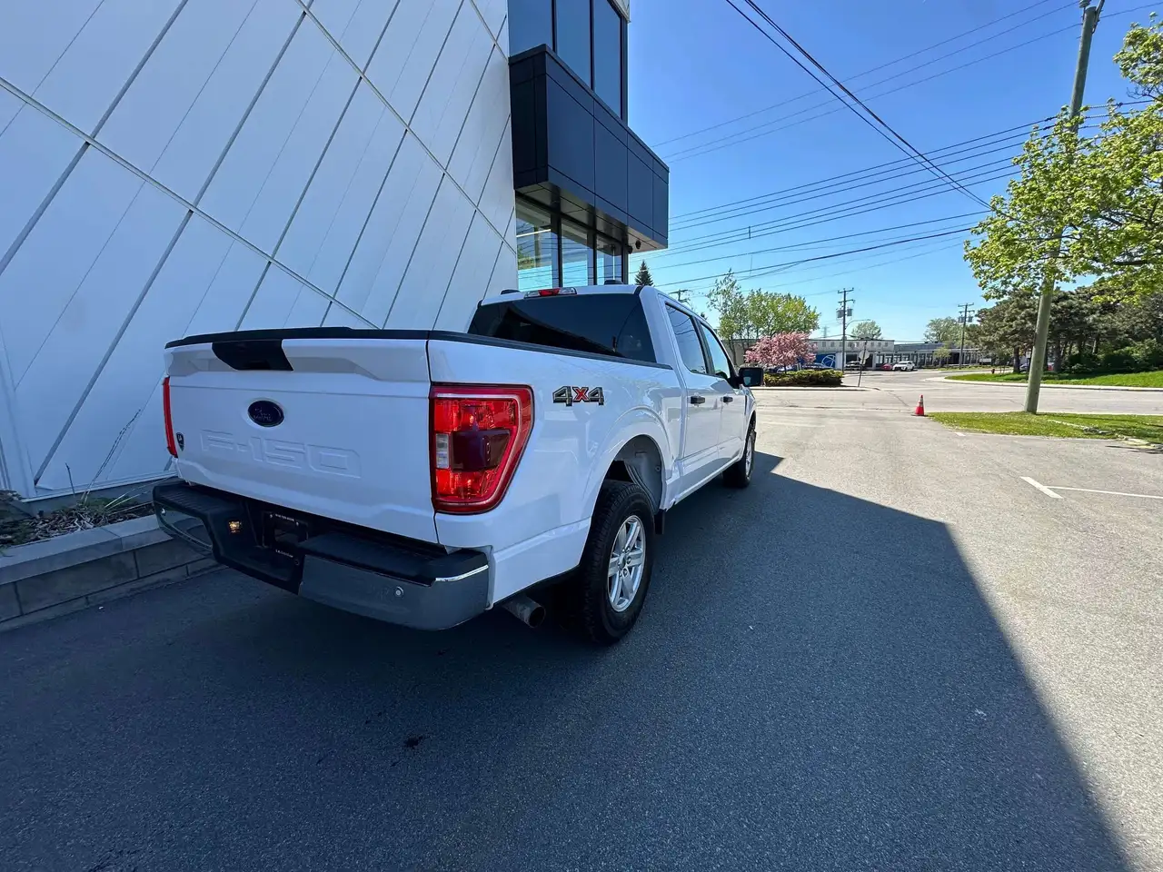 Ford F-150 - Image 2